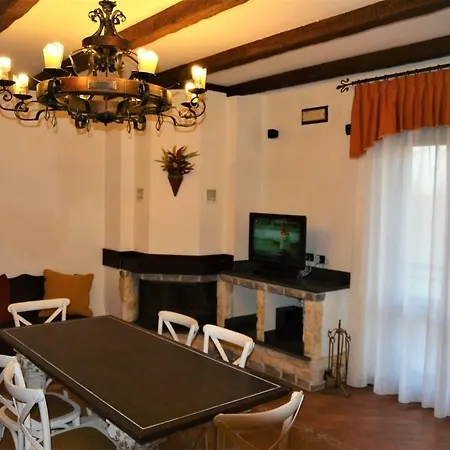 Appartamento Alloggio Uso Turistico Signorile